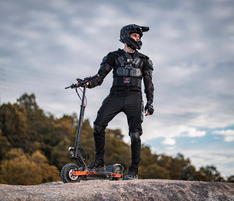 Scooter eléctrico doble motor para terrenos difíciles